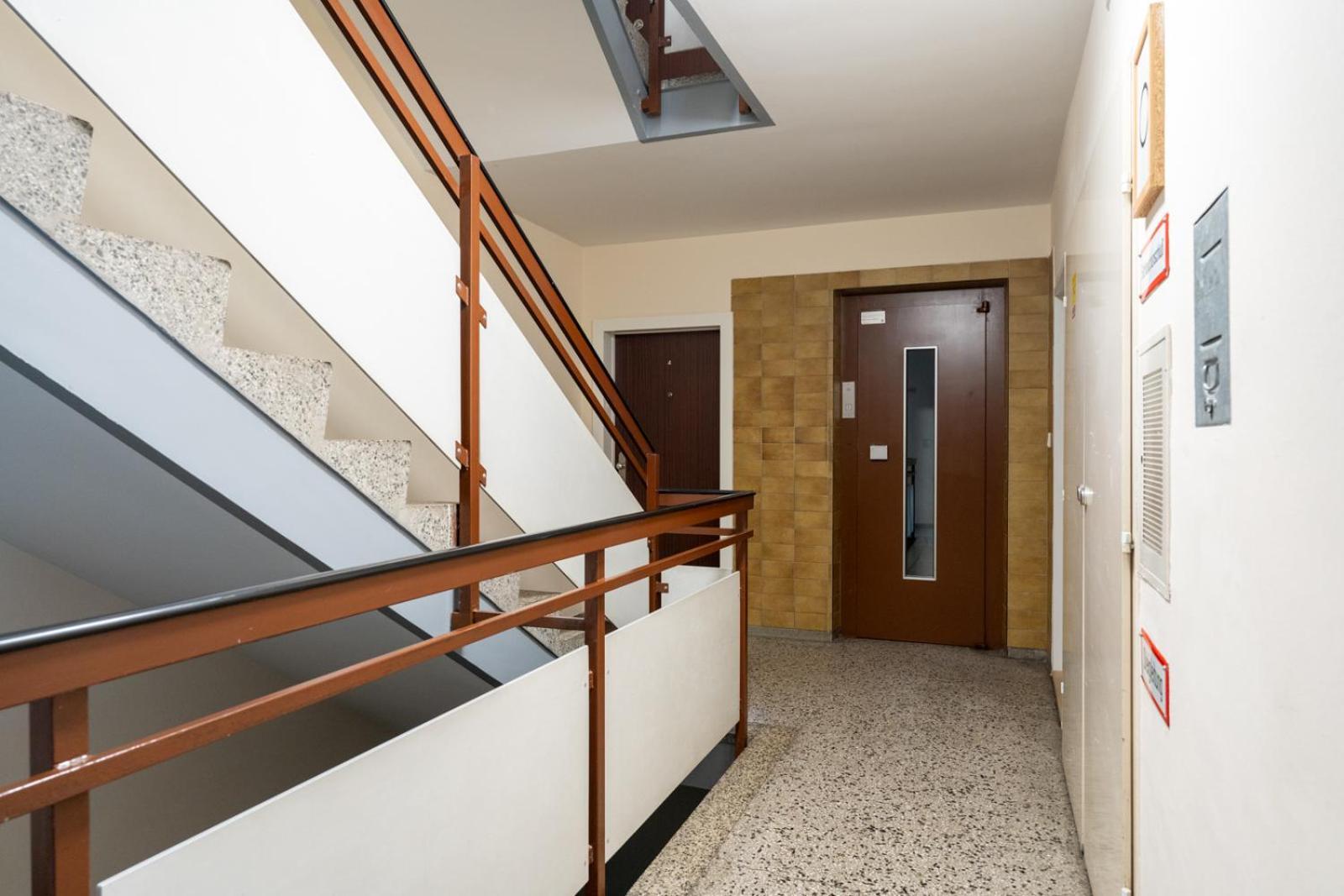 Two Bedrooms - 85 Squaremeters - 4 Min To U6 Dresdner Str 维也纳 外观 照片