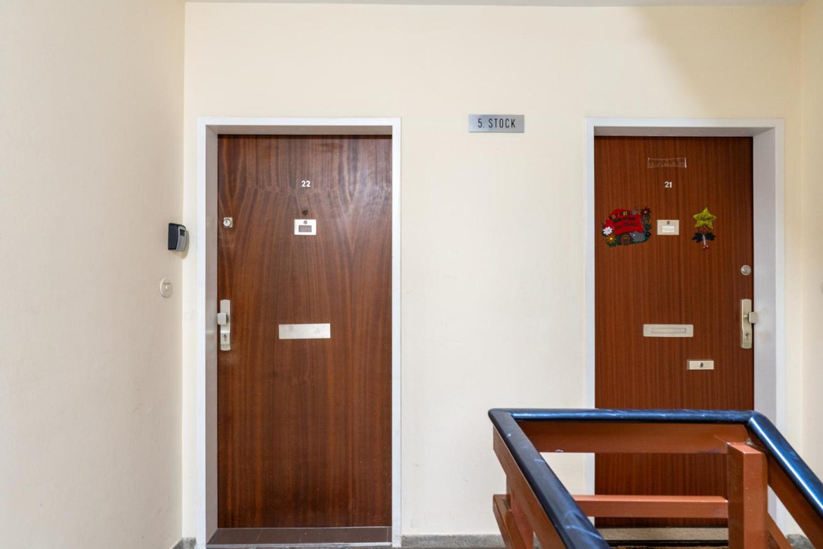 Two Bedrooms - 85 Squaremeters - 4 Min To U6 Dresdner Str 维也纳 外观 照片