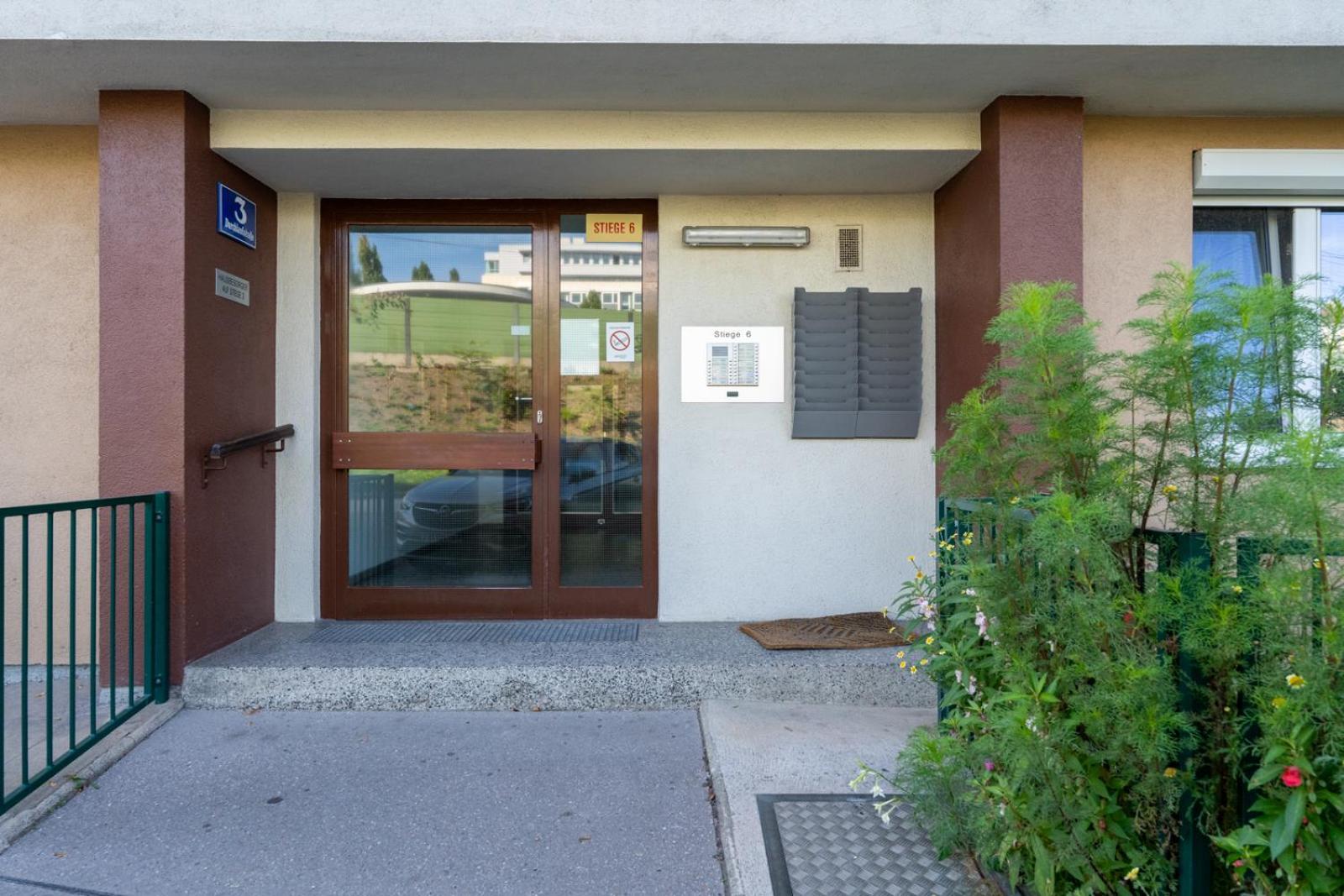 Two Bedrooms - 85 Squaremeters - 4 Min To U6 Dresdner Str 维也纳 外观 照片