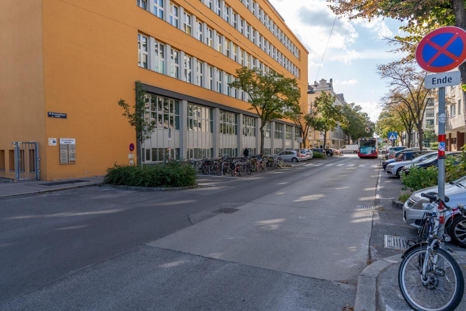 Two Bedrooms - 85 Squaremeters - 4 Min To U6 Dresdner Str 维也纳 外观 照片
