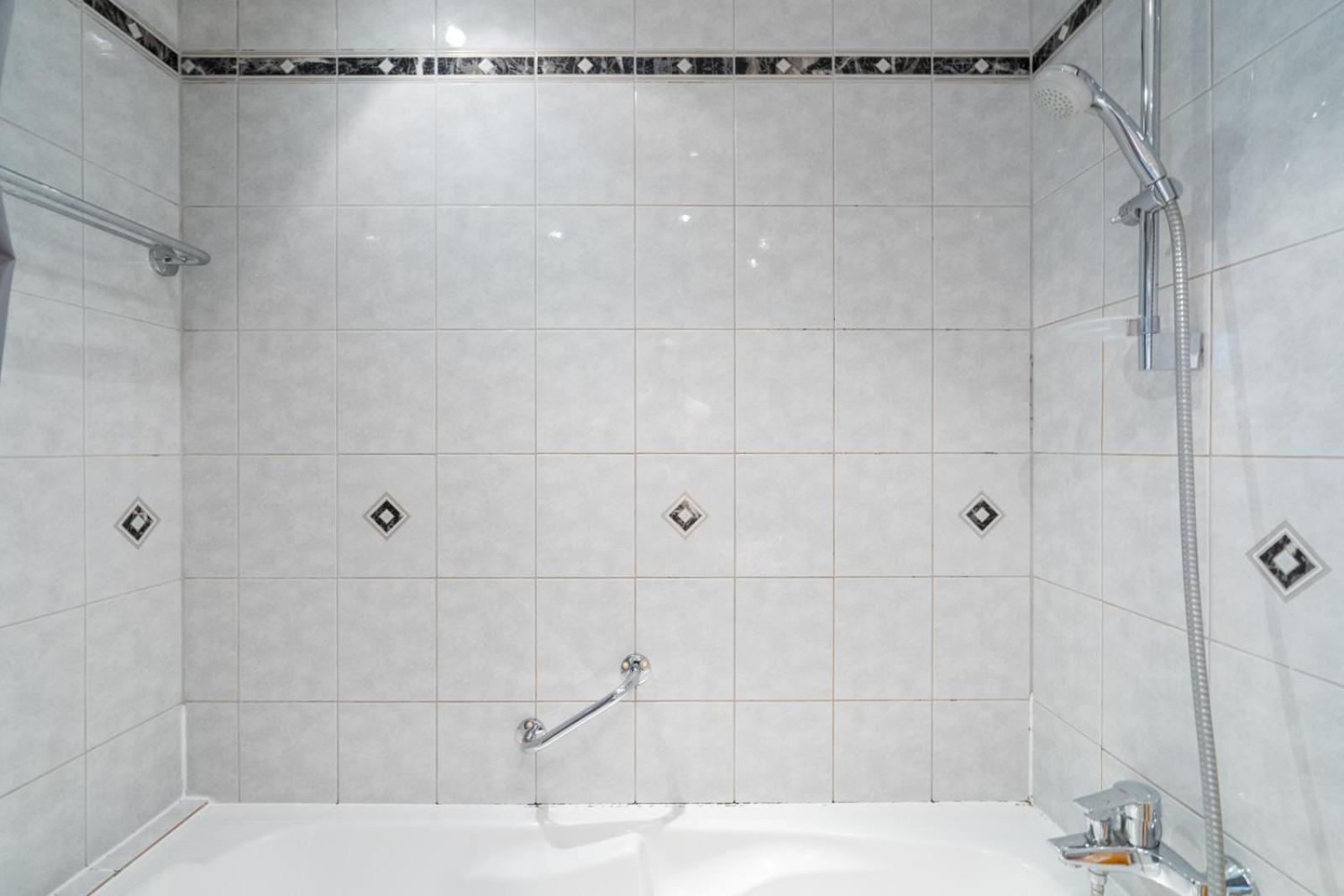 Two Bedrooms - 85 Squaremeters - 4 Min To U6 Dresdner Str 维也纳 外观 照片