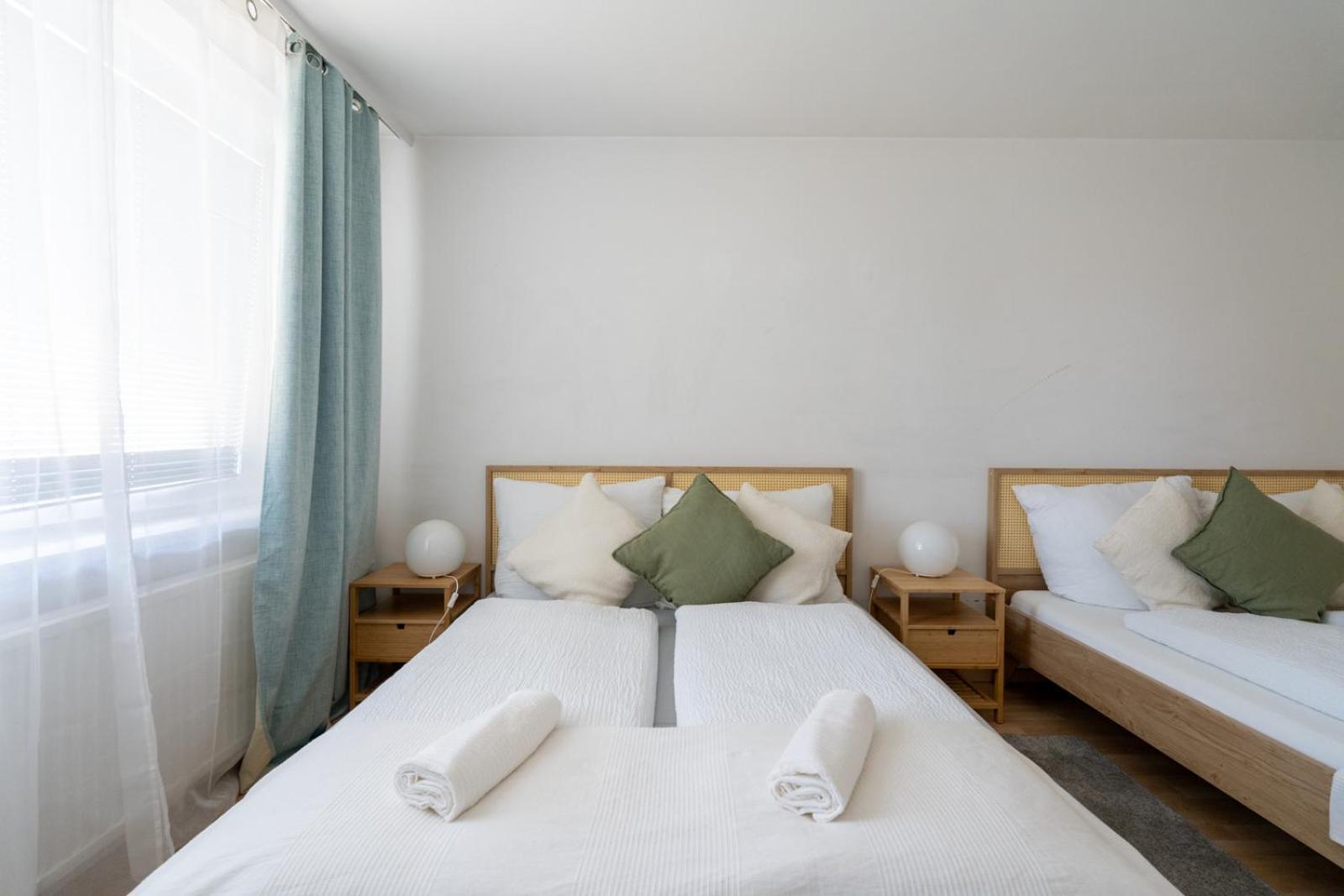 Two Bedrooms - 85 Squaremeters - 4 Min To U6 Dresdner Str 维也纳 外观 照片